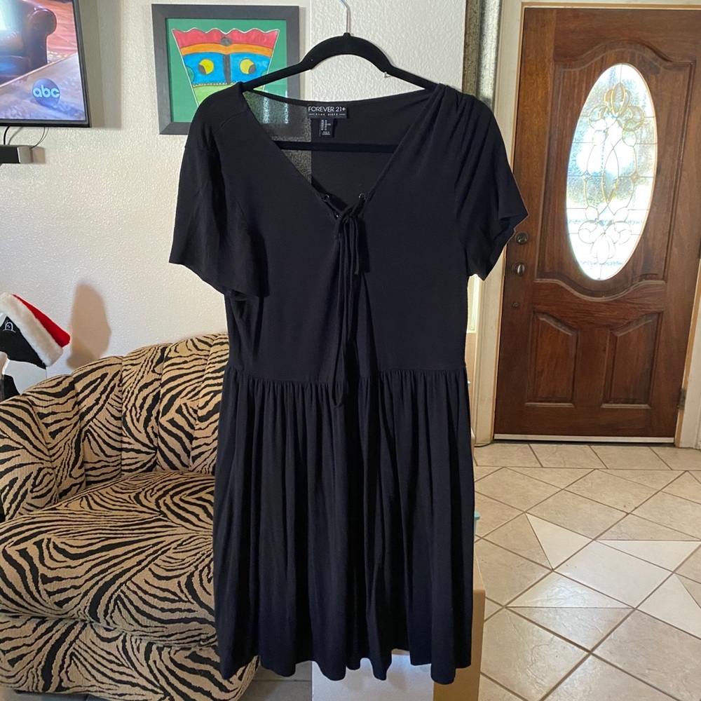 Black Forever 21 Dress